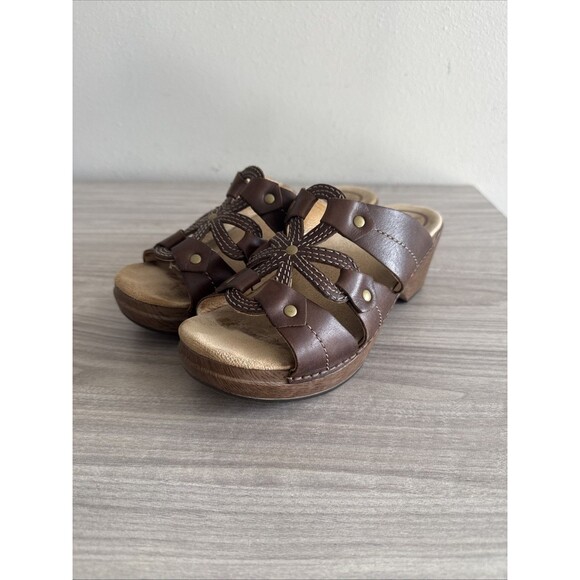 Dansko Serena Flower Cut Out Leather Sandal Size EU 37 - Picture 5 of 11